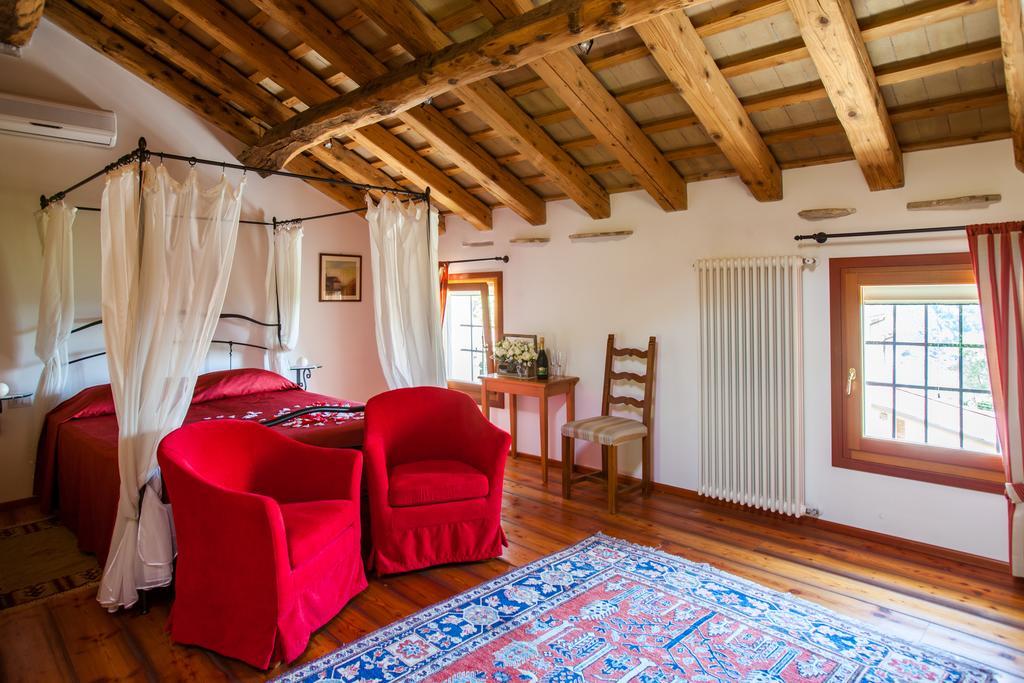 Agriturismo Due Carpini Farm stay